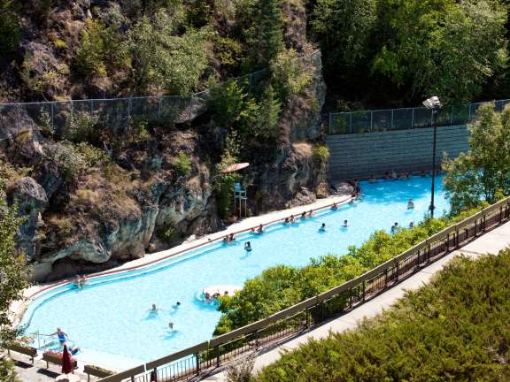 Radium hot pool