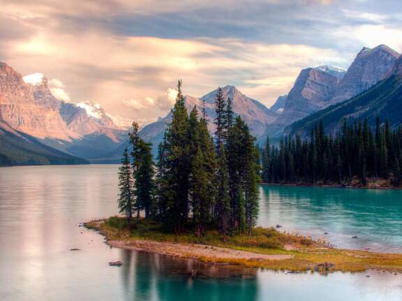 3rd Night Free Getaway in Jasper